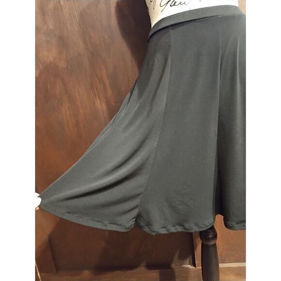 Liz Claiborne Small Midi Skirt Black Elastic Stretch Dressy Waist A Line Formal - Picture 2 of 6